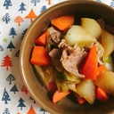 ネギがトロトロ 豚肉と野菜のシンプルな煮物